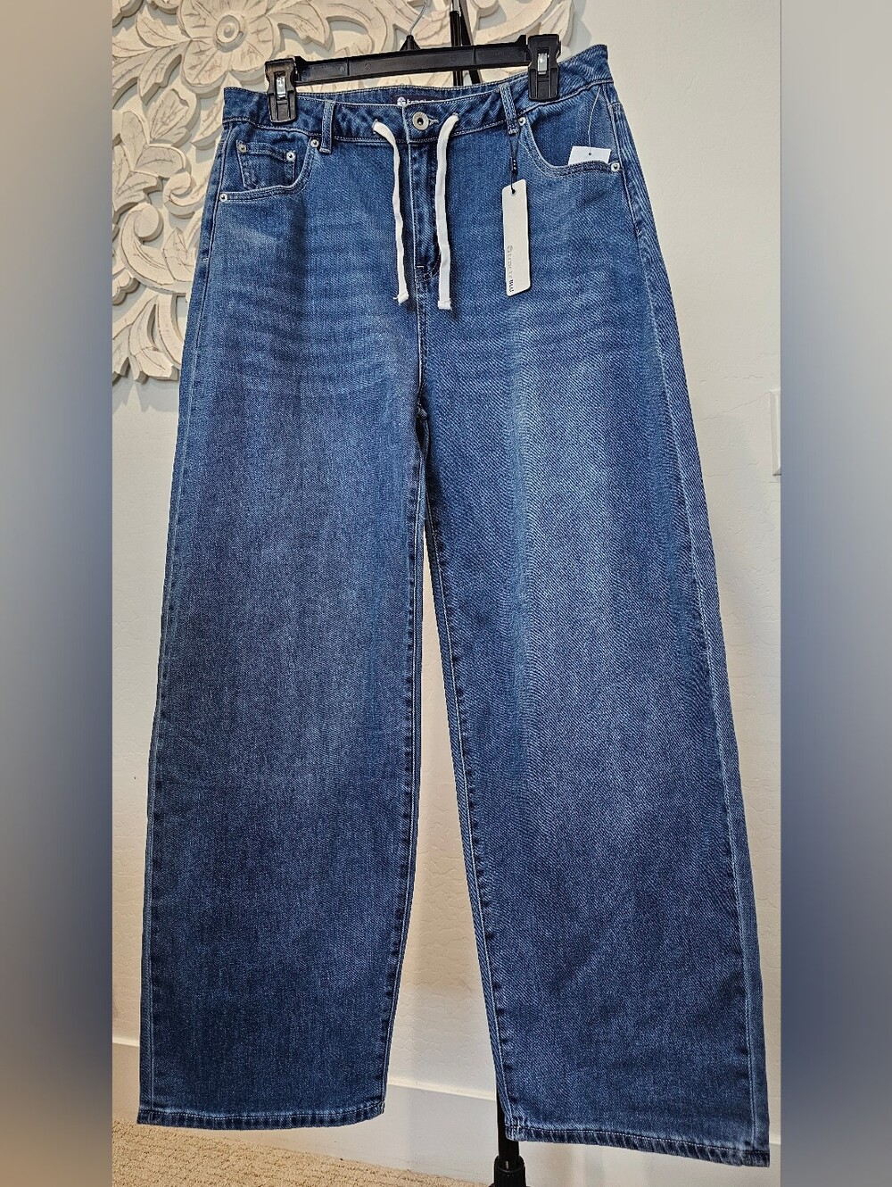 Tractr Blue Wide-Leg Denim Jeans w/White Drawstring Women's Sz 27